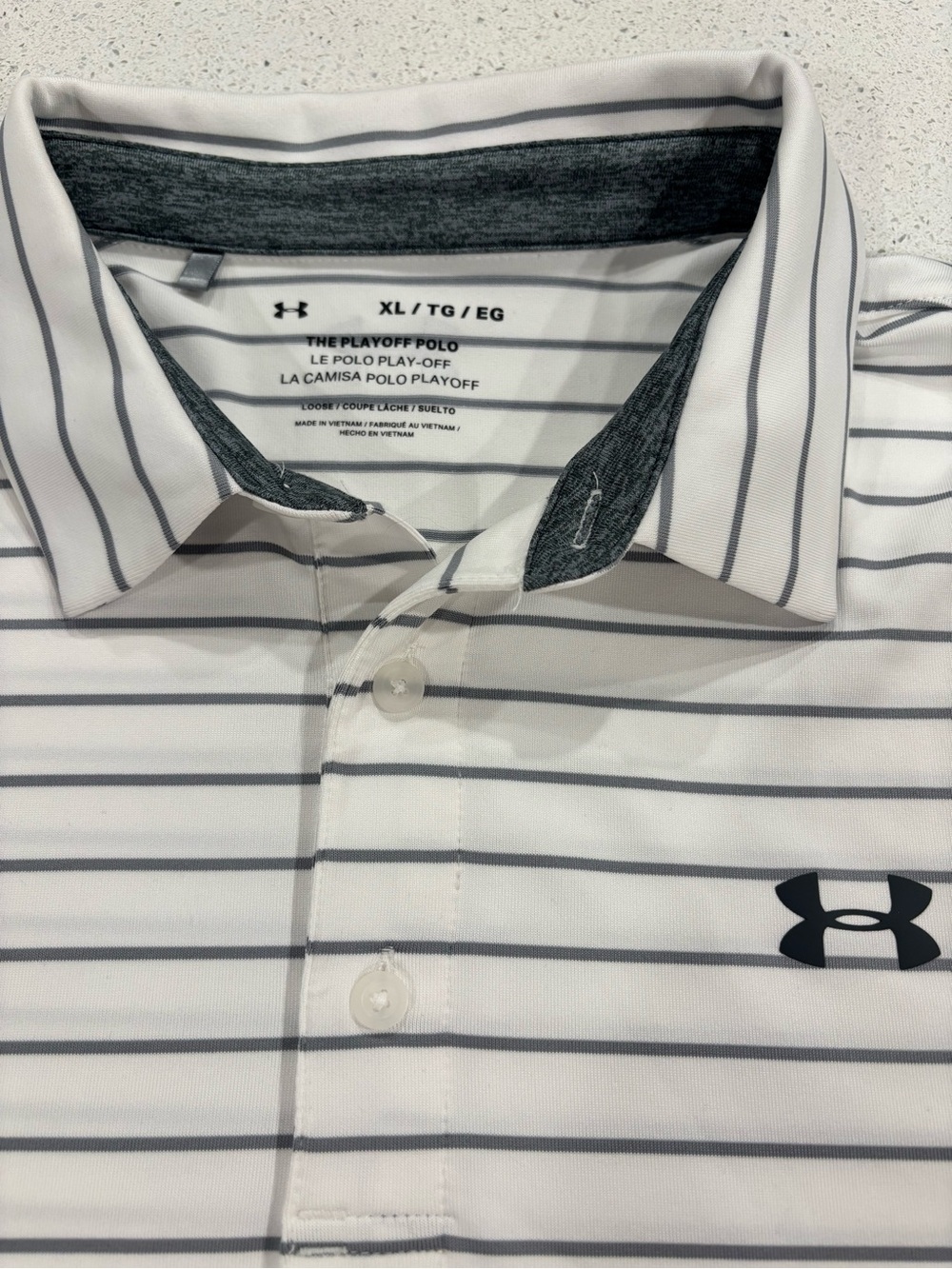 Under Armour Men’s White/Gray Striped Playoff Polo XL